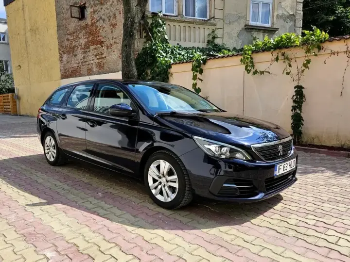 Peugeot 308 II BlueHDi 100 Stop & Start Business-Line