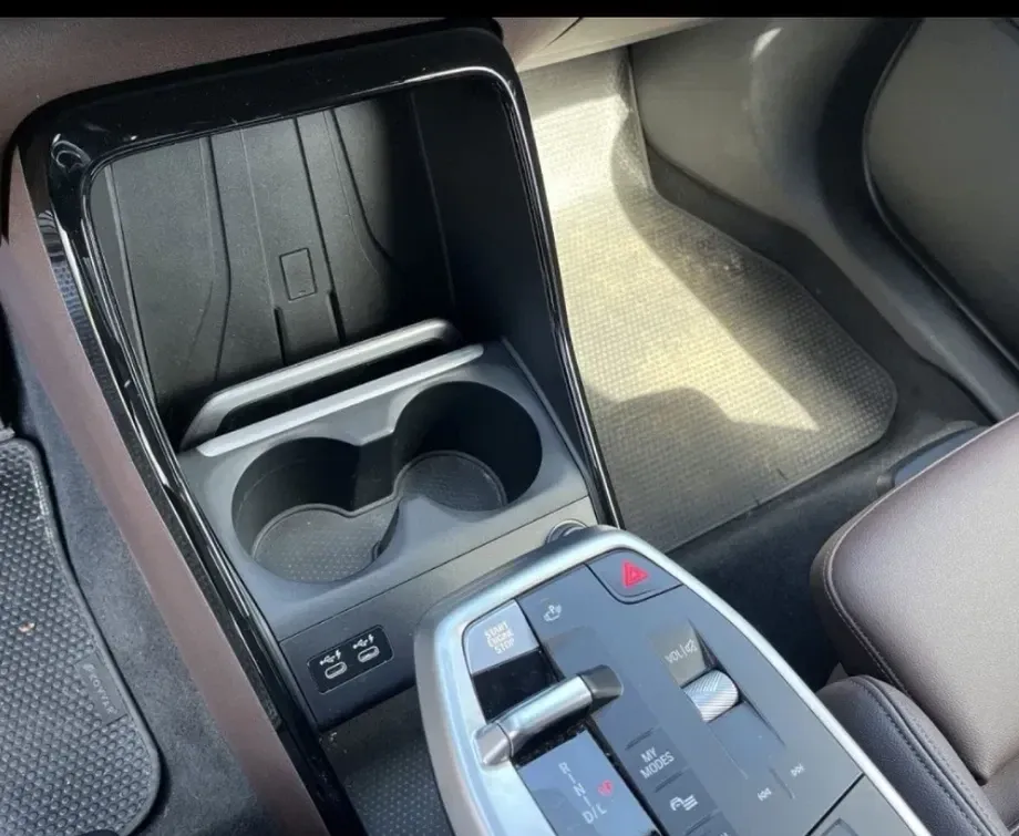 BMW Seria 2 218d AT — imagine 4