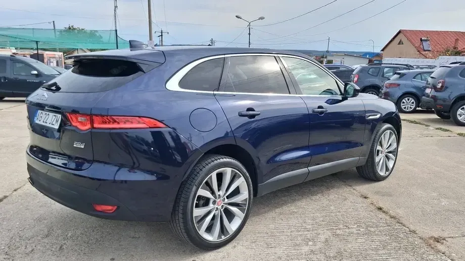 Jaguar F-Pace 20d AWD Aut. Portfolio — imagine 5