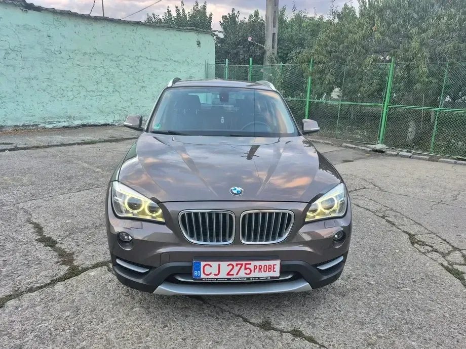 BMW X1 xDrive20d Aut. Sport Line — imagine 3