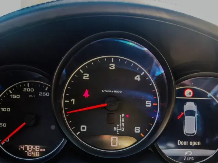 Porsche Cayenne 3.0 L