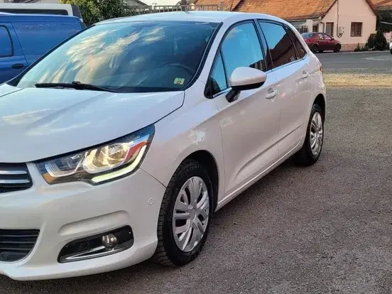 Citroën C4 II BlueHDi 100 Selection