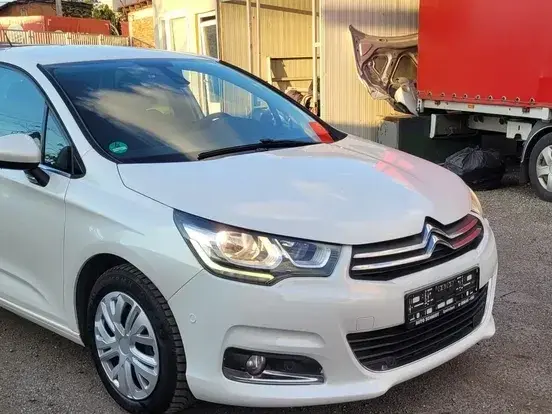 Citroën C4 II BlueHDi 100 Selection