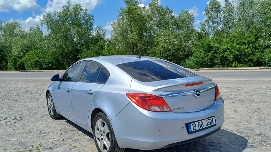 Opel Insignia A 2.0 CDTI ecoFLEX Start/Stop Edition — imagine 3