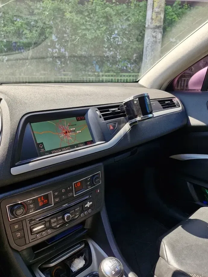 Citroën C5 II 1.6HDi FAP Susp M Seduction — imagine 6