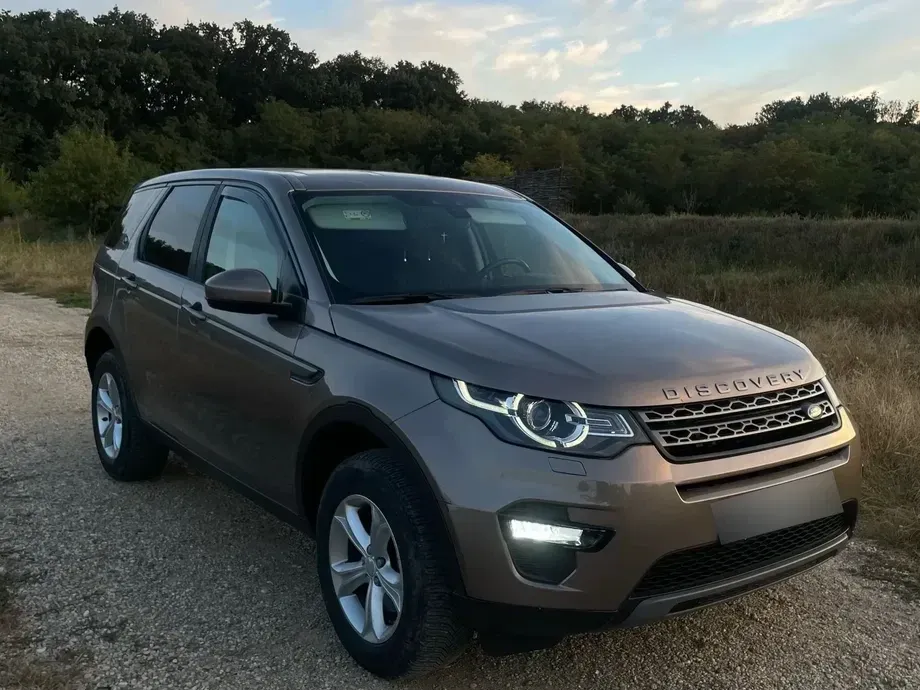 Land Rover Discovery Sport 2.0 l TD4 SE Aut. — imagine 4