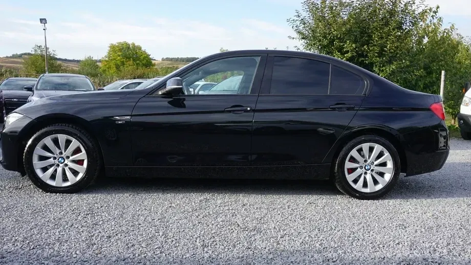 BMW Seria 3 F30/F31/F34 318d Aut. Blue Performance Sport Line — imagine 3
