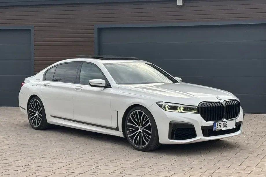 BMW Seria 7 G11/G12 740Li — imagine 4