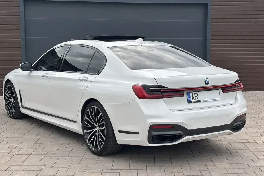 BMW Seria 7 G11/G12 740Li — imagine 6