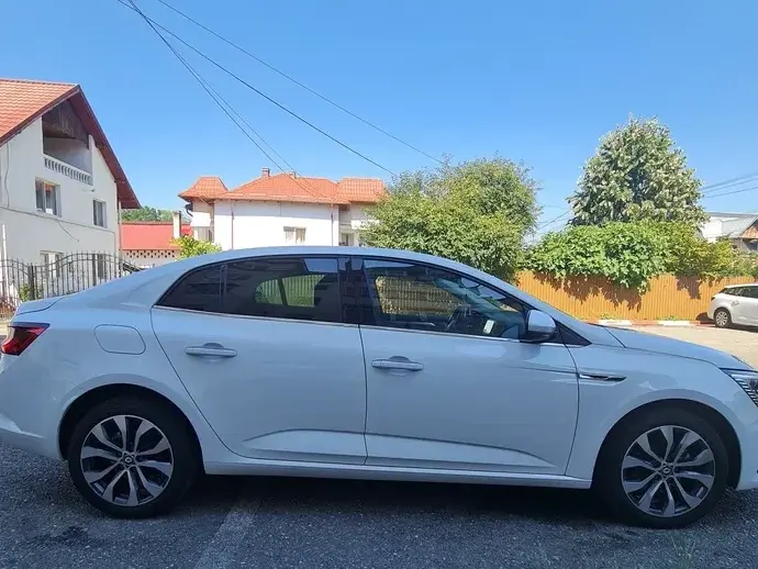 Renault Mégane IV TCe 140 EDC GPF Techno