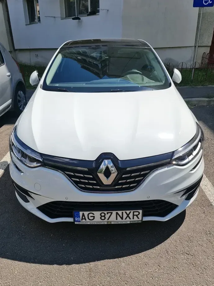Renault Mégane IV TCe 140 EDC GPF Techno — imagine 3