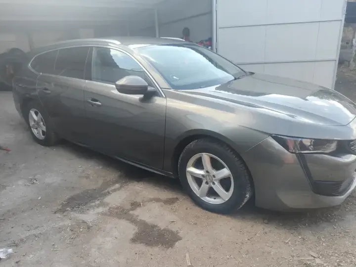 Peugeot 508 II BlueHDi 130 EAT8 Allure Pack