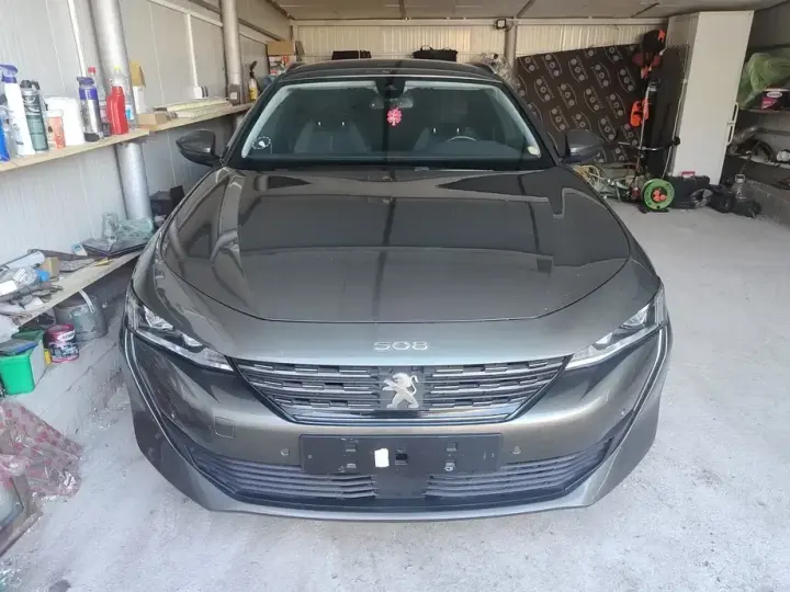 Peugeot 508 II BlueHDi 130 EAT8 Allure Pack