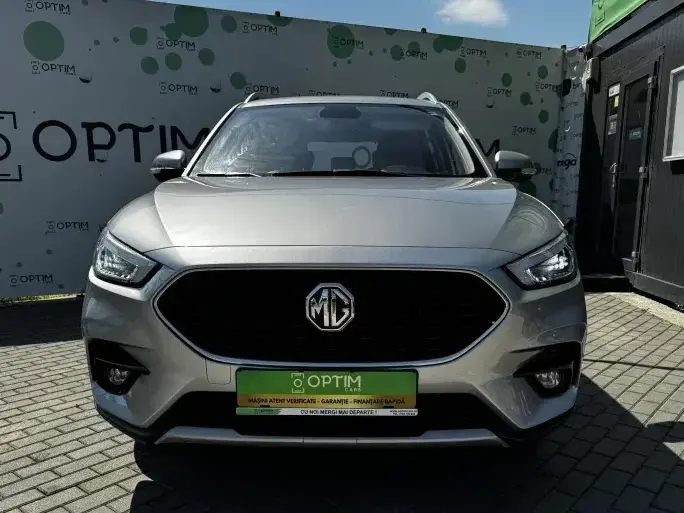 MG ZS 1.5 GSL 5MT Exclusive