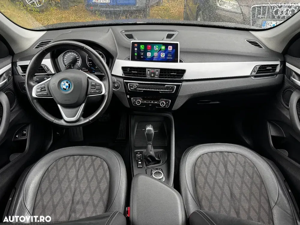 BMW X1 xDrive25e AT PHEV — imagine 3