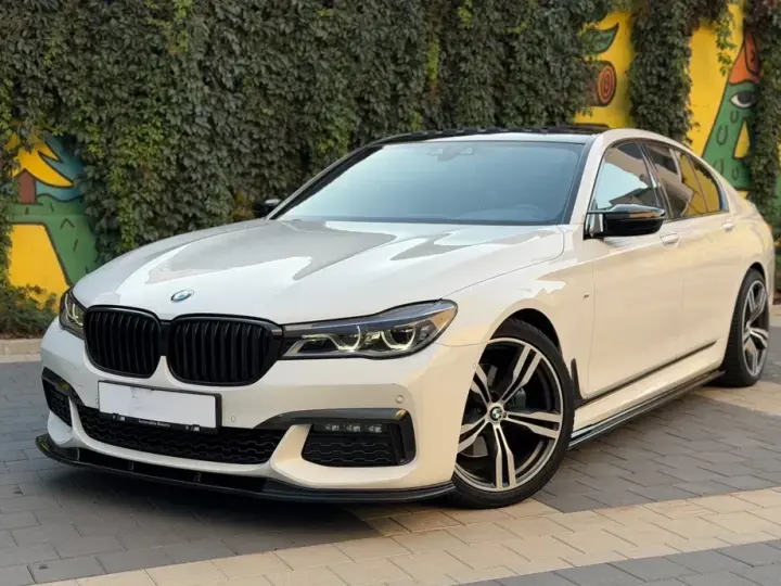 BMW Seria 7 G11/G12 730d xDrive