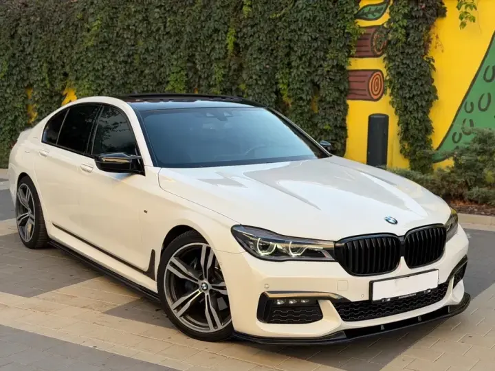 BMW Seria 7 G11/G12 730d xDrive