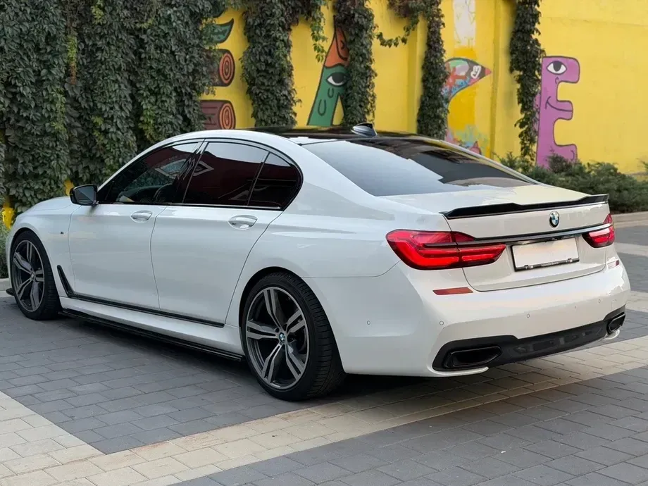 BMW Seria 7 G11/G12 730d xDrive — imagine 4