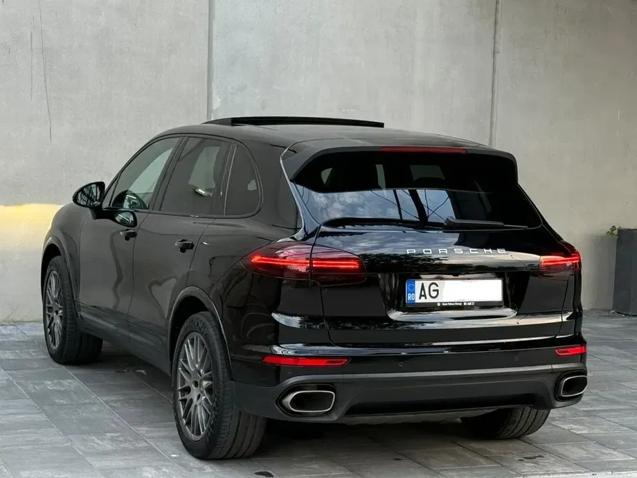 Porsche Cayenne 3.0 L — imagine 6