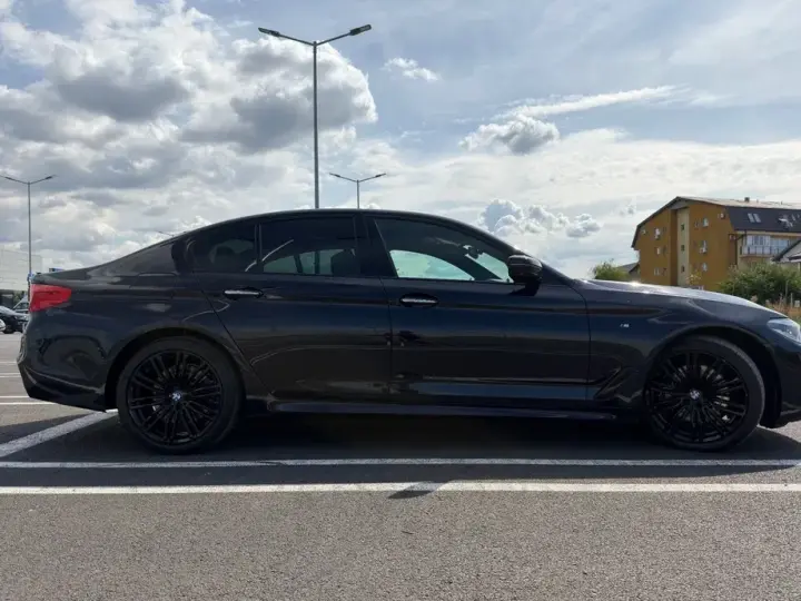 BMW Seria 5 G30/G31 530i AT