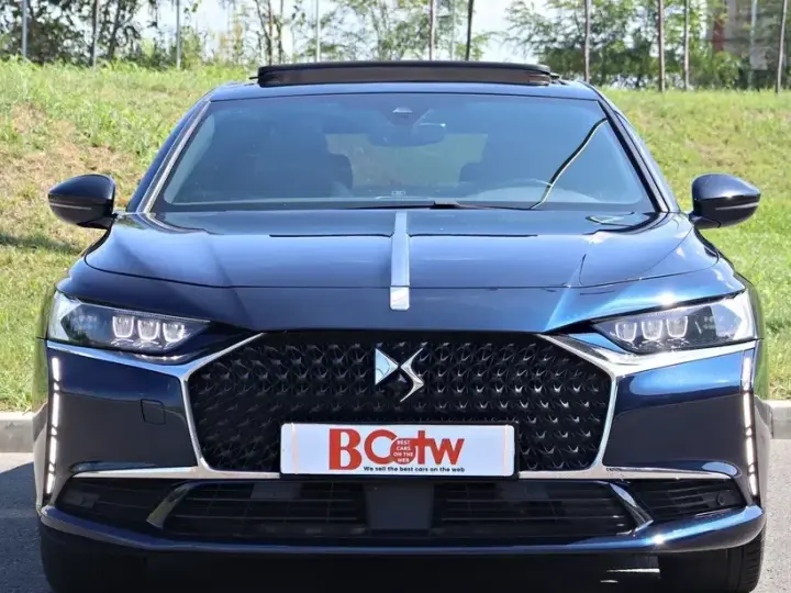 DS Automobiles DS 9