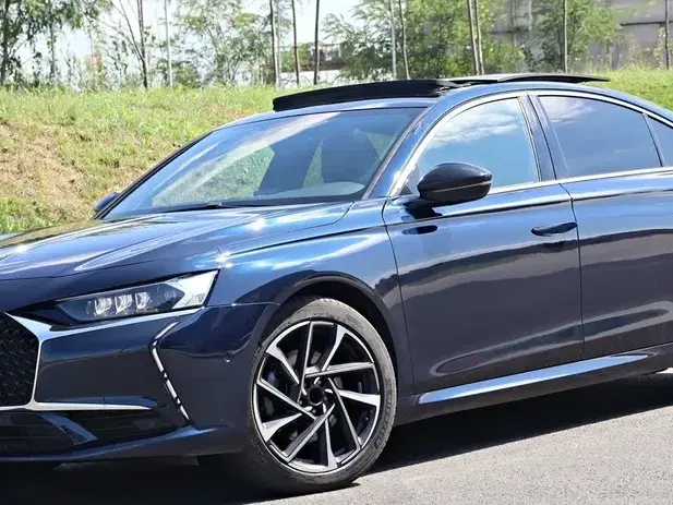 DS Automobiles DS 9