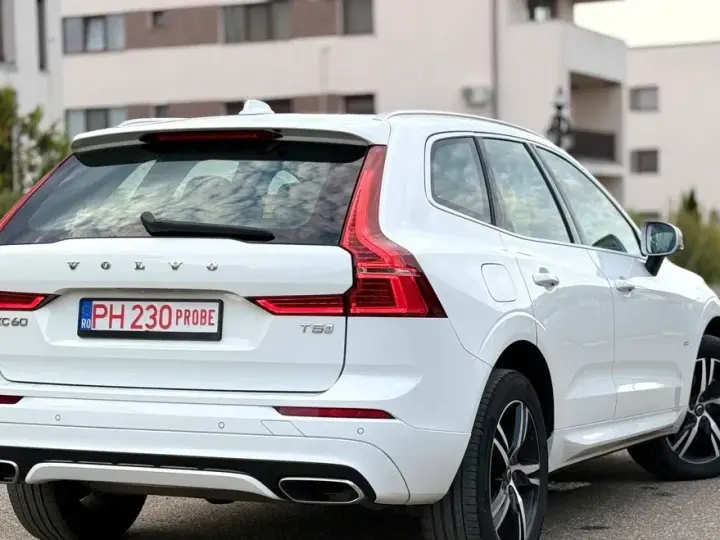Volvo XC 60 II T5 Geartronic RDesign