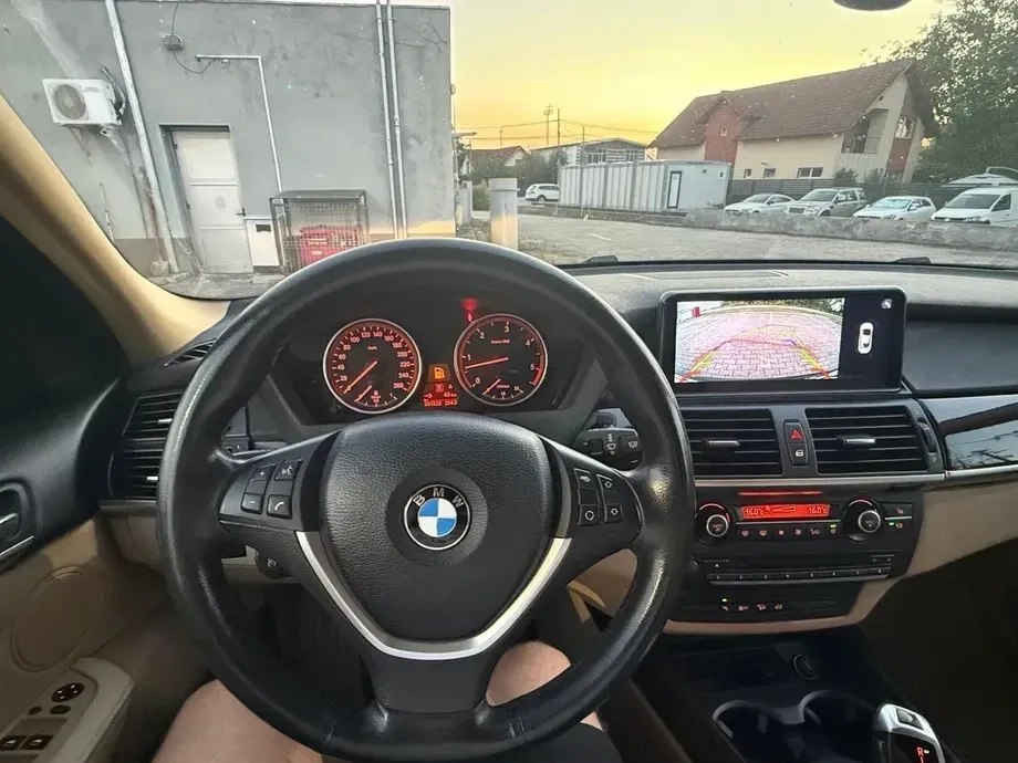 BMW X5 E70 xDrive30d — imagine 5