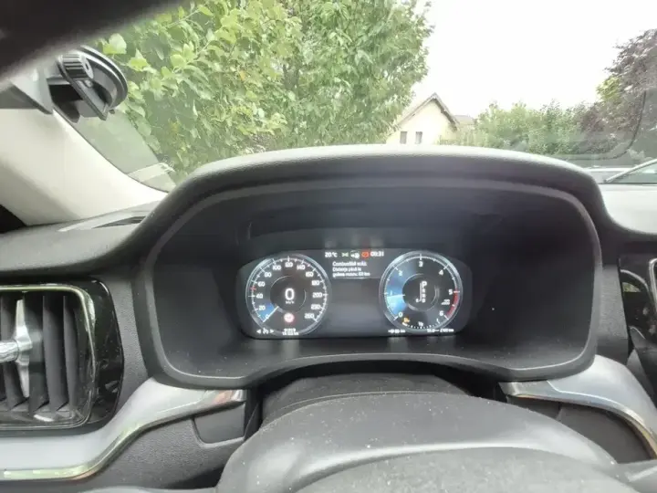 Volvo V60 II D4 AWD Momentum