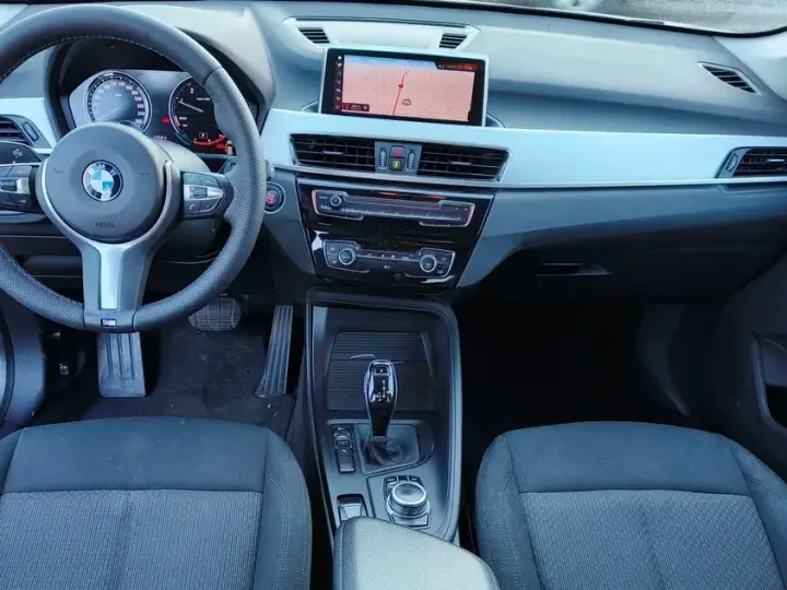 BMW X1 F48
