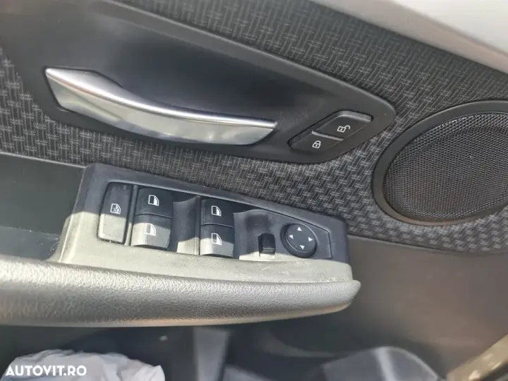 BMW Seria 2 216d Advantage