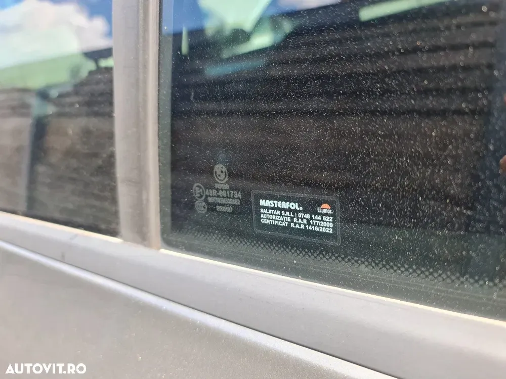 BMW Seria 2 216d Advantage — imagine 6