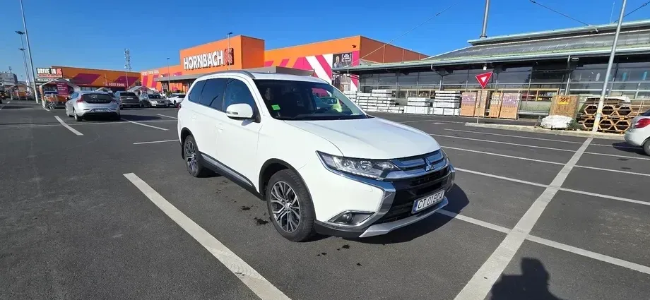 Mitsubishi Outlander III 2.2 Litre DI-D AWD Instyle — imagine 4