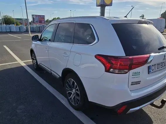Mitsubishi Outlander III 2.2 Litre DI-D AWD Instyle