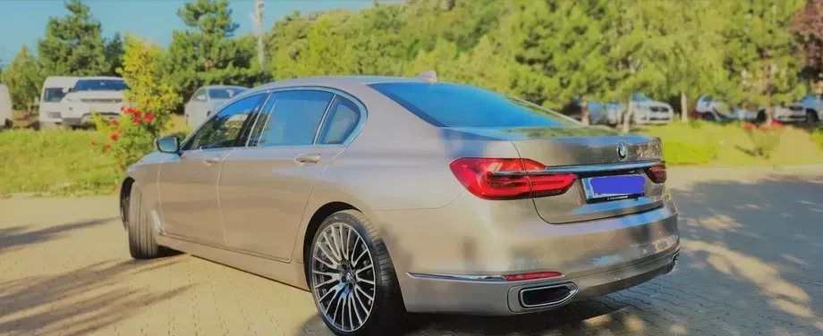 BMW Seria 7 G11/G12 740Ld xDrive — imagine 2