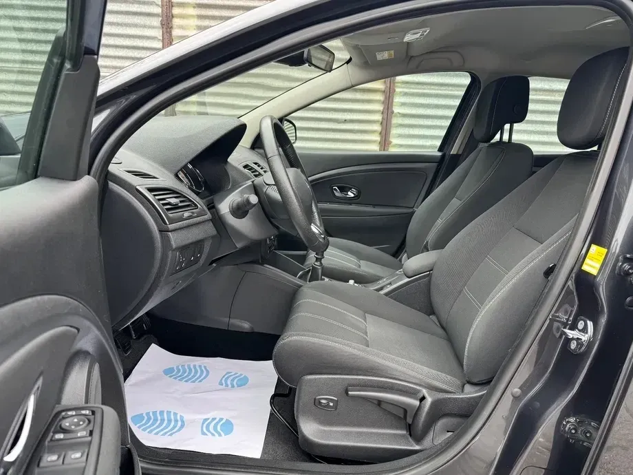 Renault Mégane III — imagine 6