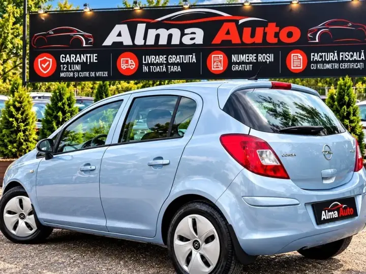 Opel Corsa D 1.0i Essentia