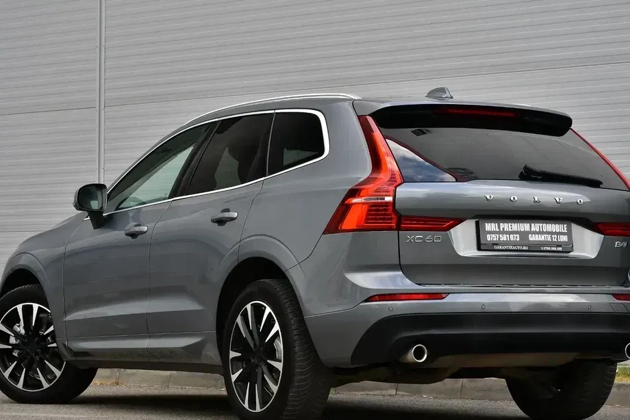 Volvo XC 60 II B4 D AWD Geartronic Momentum Pro — imagine 5