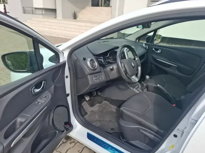 Renault Clio IV [2012 - 1.2 16V Edition Dynamique