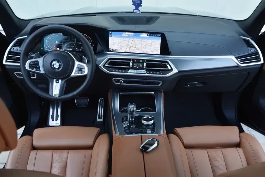 BMW X5 xDrive30d — imagine 5