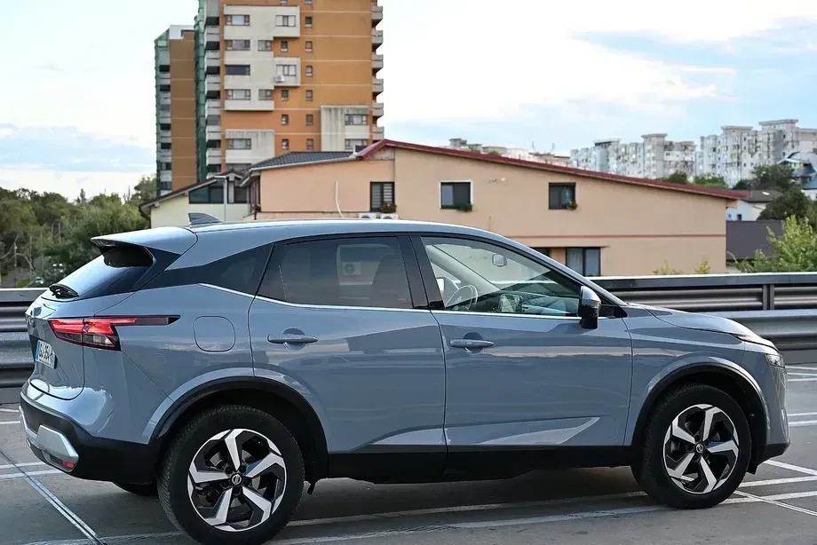 Nissan Qashqai 1.3 157CP 2WD DCT N-Connecta — imagine 3
