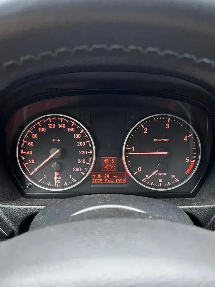 BMW Seria 3 E90/E91/E92/E93 — imagine 4