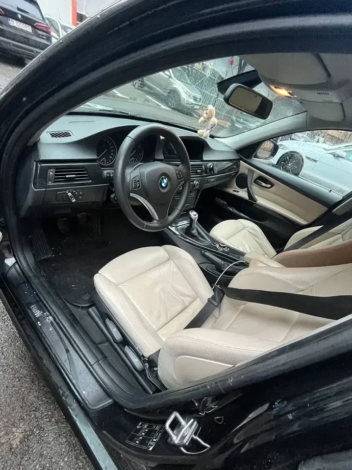 BMW Seria 3 E90/E91/E92/E93 — imagine 3