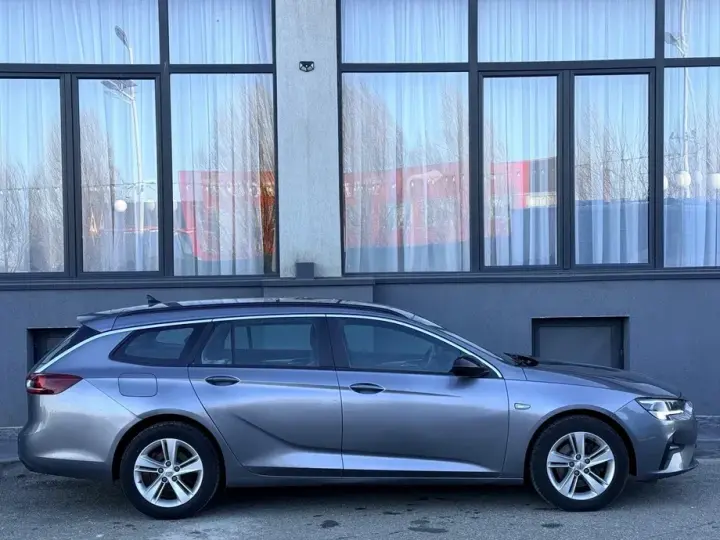 Opel Insignia B 1.5 Business Elegance