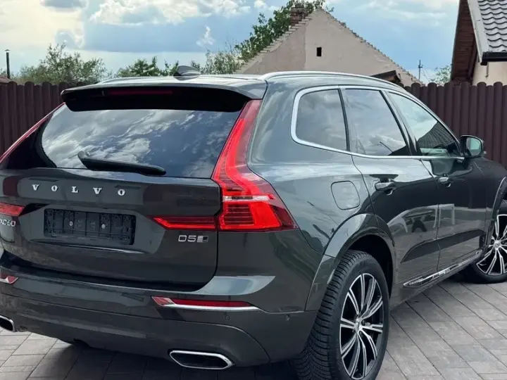 Volvo XC 60 II D5 AWD Inscription