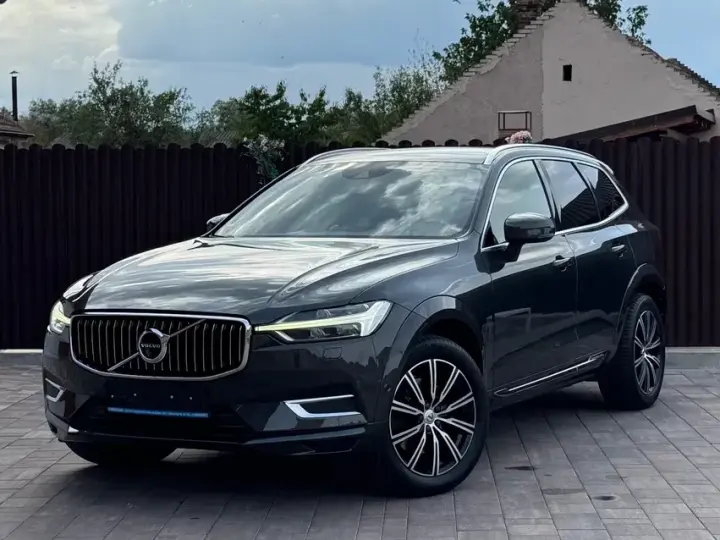 Volvo XC 60 II D5 AWD Inscription