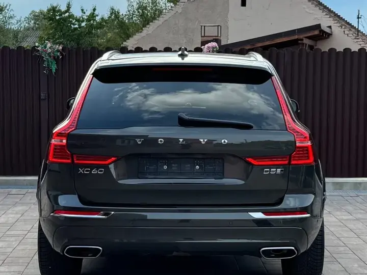 Volvo XC 60 II D5 AWD Inscription