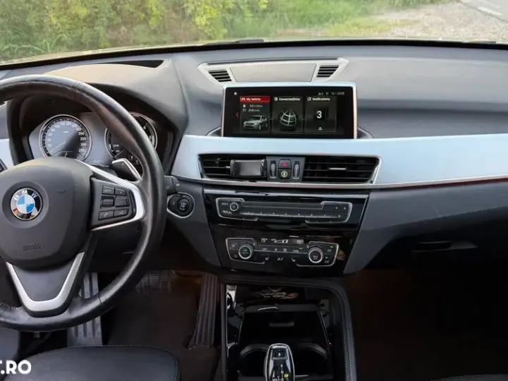 BMW X1 sDrive20d AT