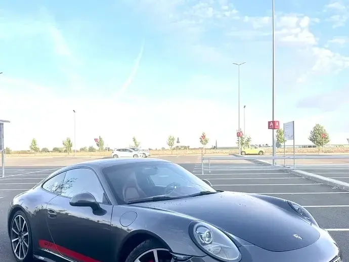 Porsche 911 Carrera S PDK