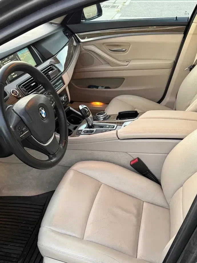 BMW Seria 5 F10/F11/F07 — imagine 5
